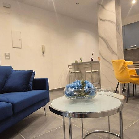 B & B Mali Salerno Bagian luar foto