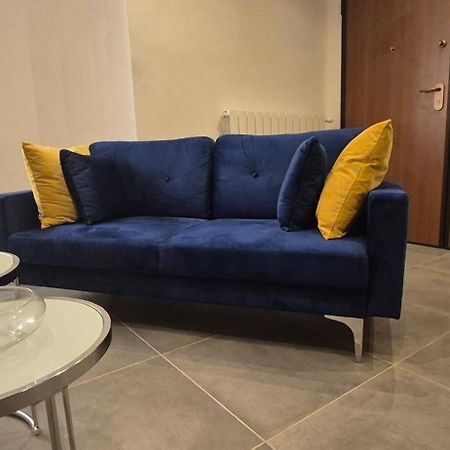 B & B Mali Salerno Bagian luar foto