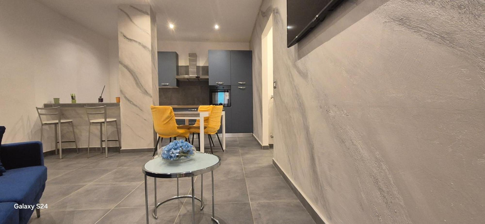 B & B Mali Salerno Bagian luar foto